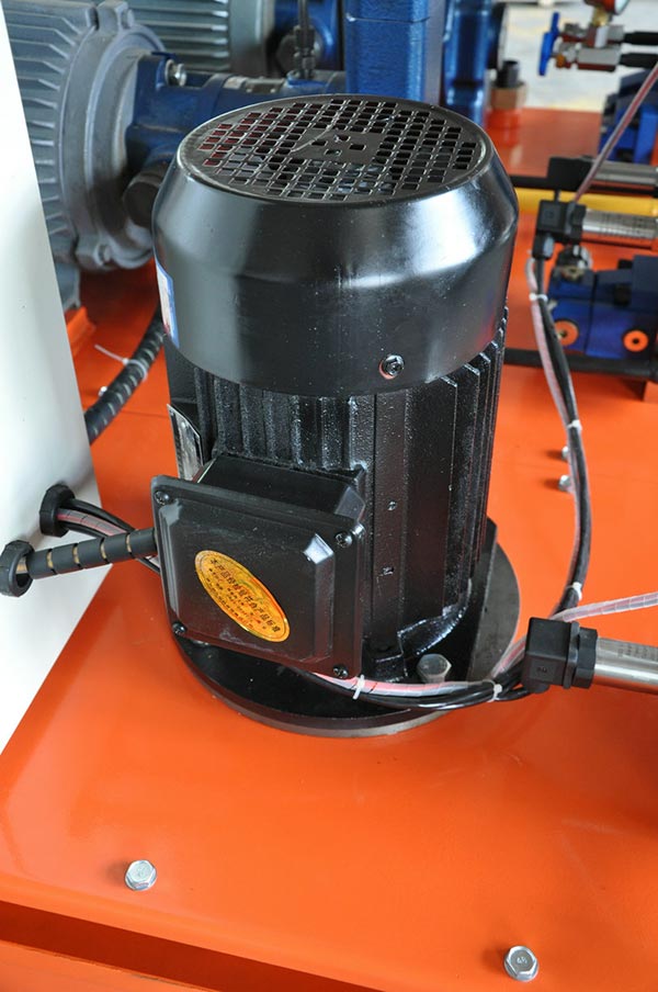 2.2KW超高壓機組，連接徑向RK泵，噪音低，升壓穩定
